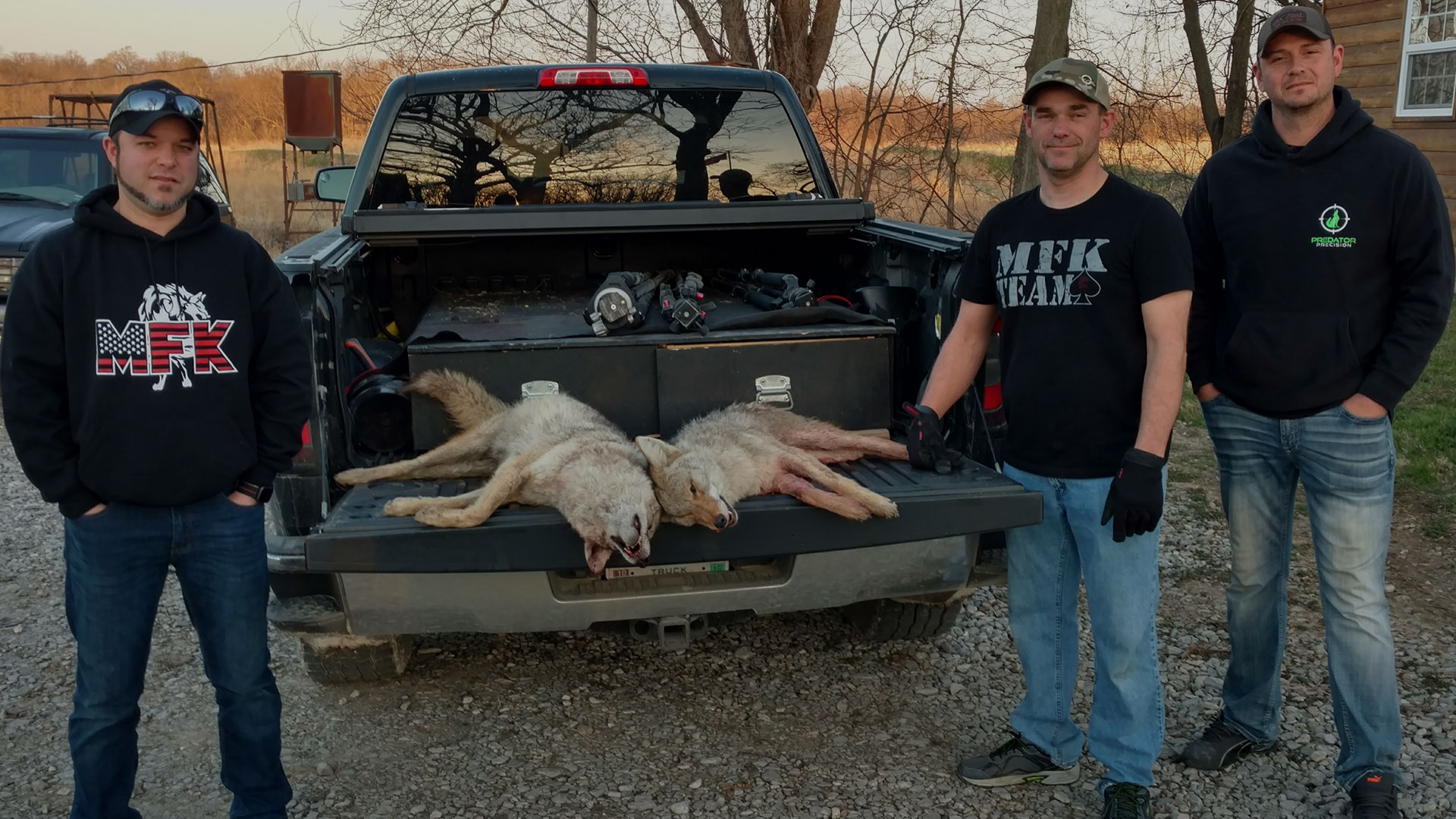 Predator Hunting Galleries Predator Hunting Galleries